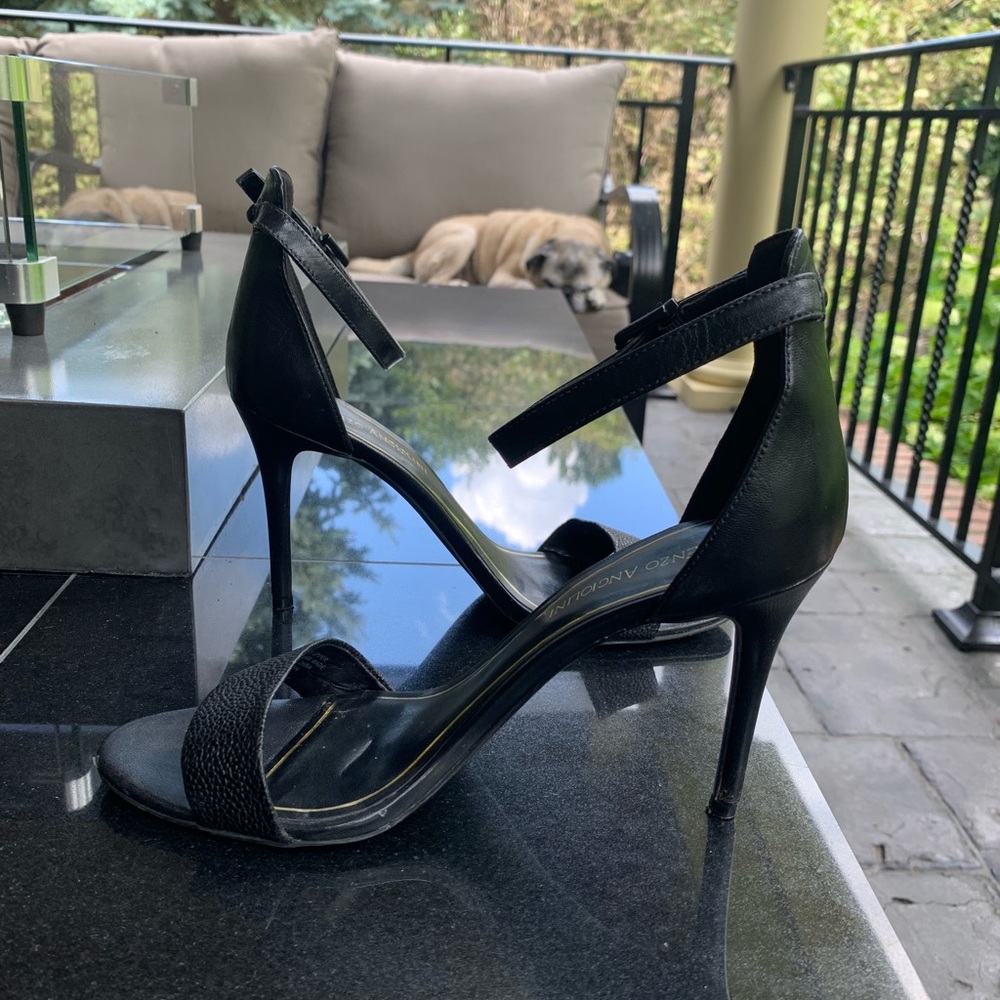 Enzo Heels 🖤